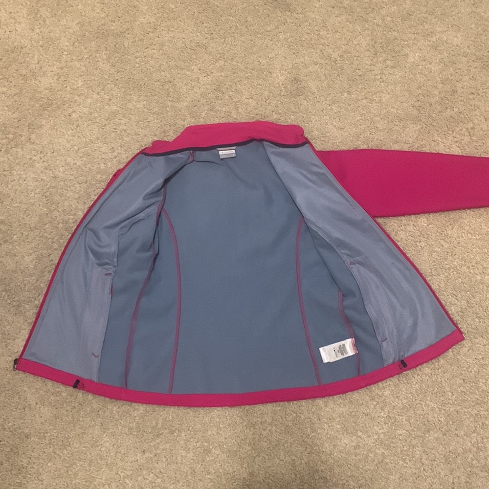 Columbia Soft Shell Lightly Lined Jacket. Size Me… - image 3